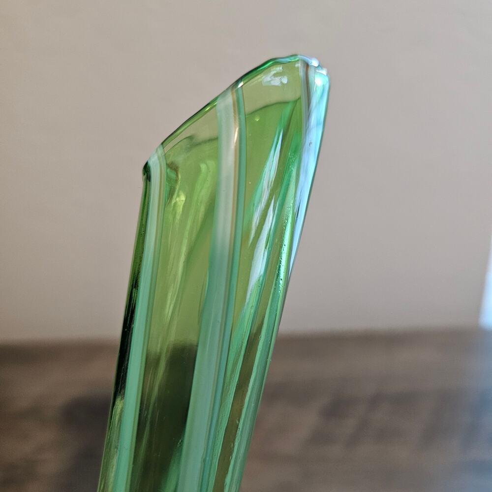 Vintage MCM Hand Blown Glass Stretch Bud Vase 10.5" Green Art Decor 1960s Mod - Picture 10 of 15